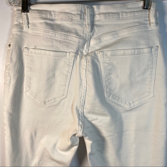 BDG-Urban Outfitters TWIG High Rise Cropped Jean -cut offs. Size 28. - Picture 4 of 5